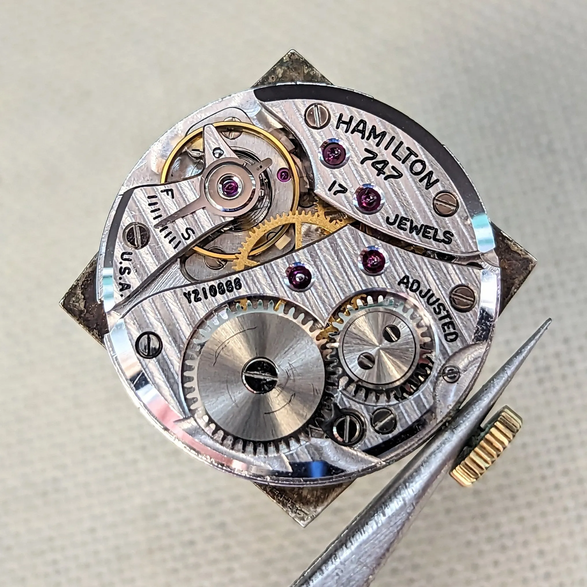 1949 HAMILTON Forbes Watch Cal. 747 17 Jewels U.S.A. 14K G.F. Wristwatch - In Original Box!