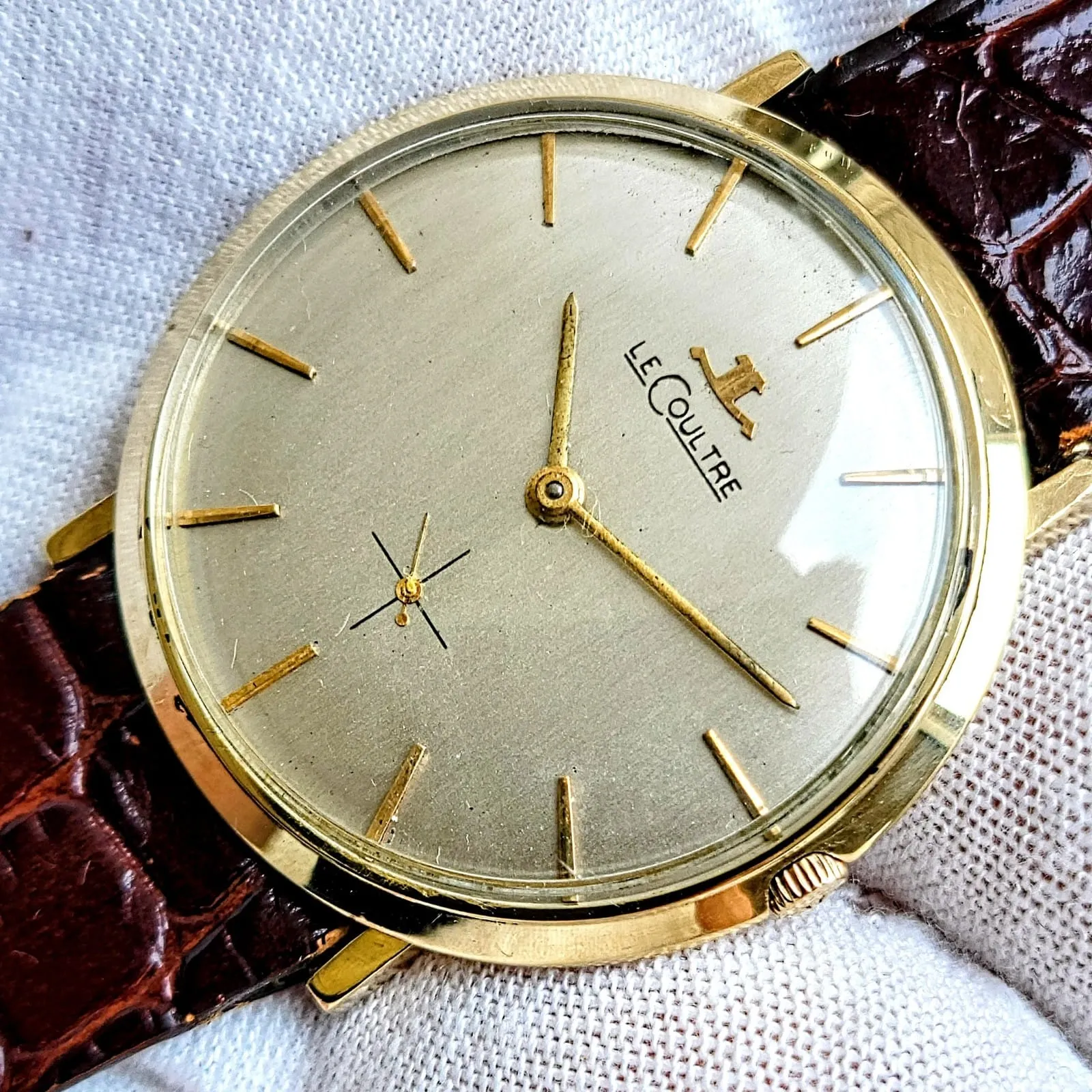 1962 Jaeger-LeCoultre Watch 14K Solid Gold
