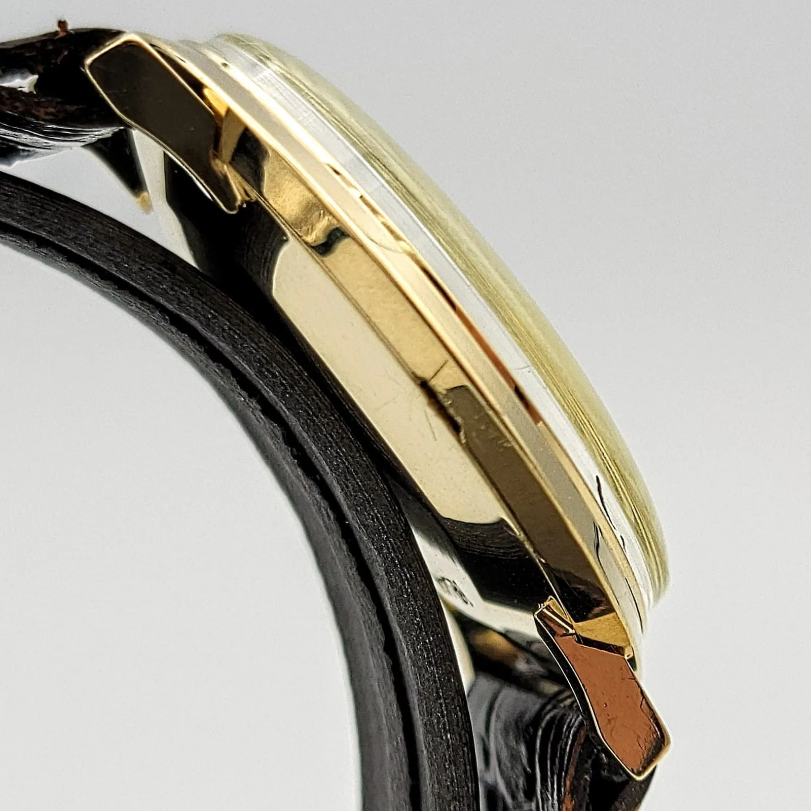 1962 Jaeger-LeCoultre Watch 14K Solid Gold