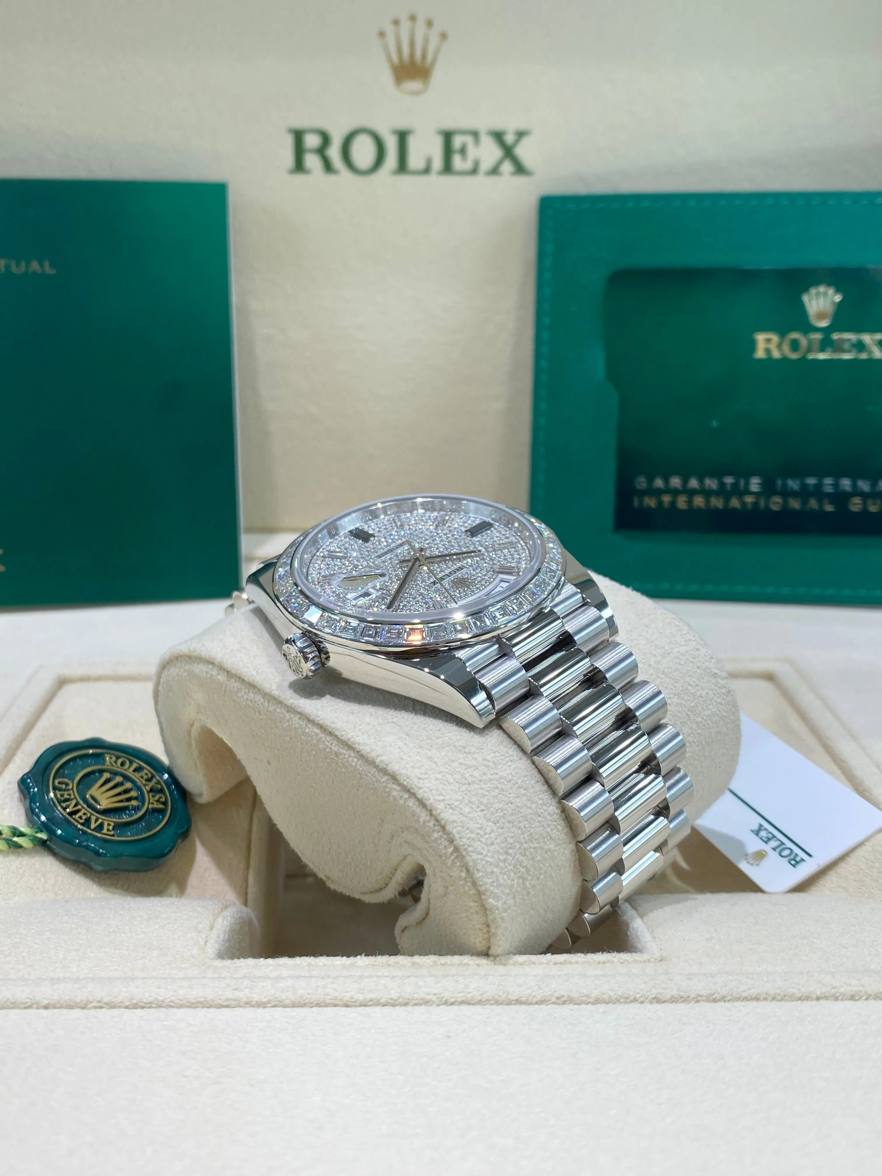 2023 Rolex Day-Date 40 228396TBR