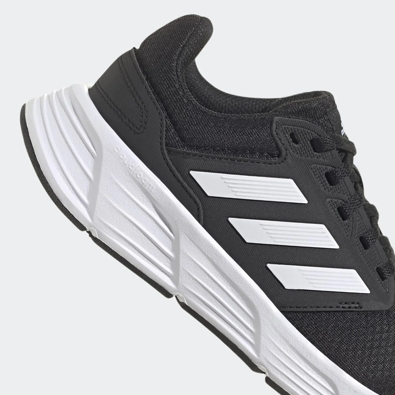 adidas Women's Sneaker