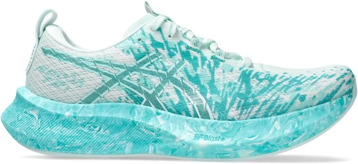 Asics Women's Noosa Tri 16 Sneaker