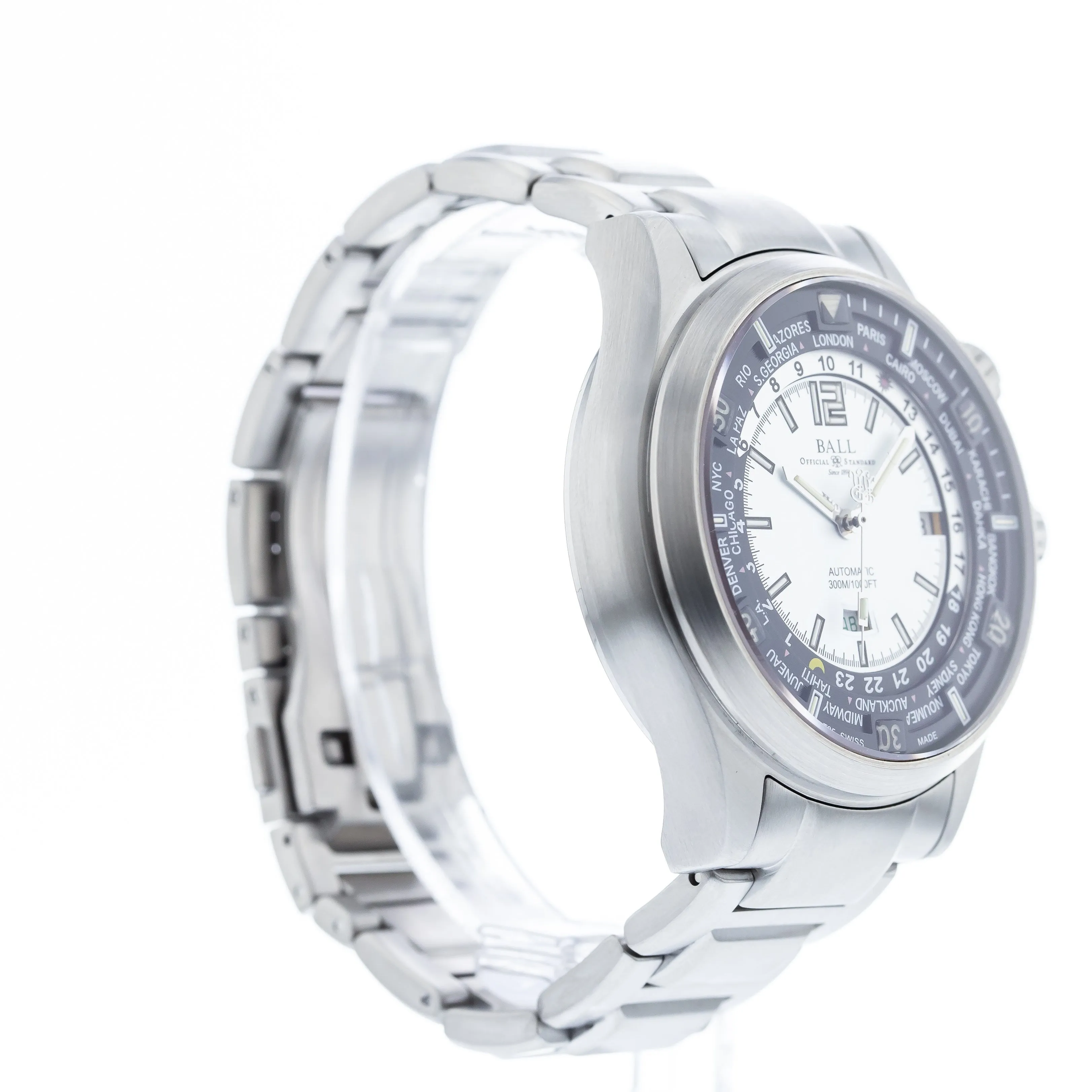 Ball Engineer Master II Diver Worldtime DG2022A-SAJ-WH