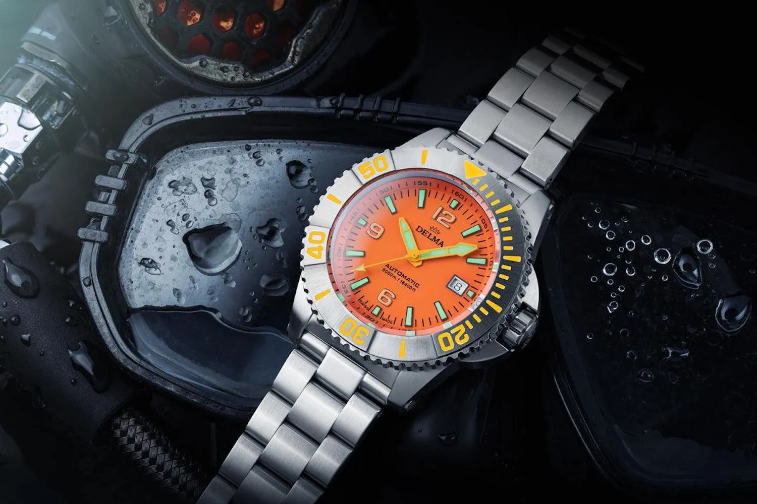Delma Blue Shark IV Orange Limited Edition