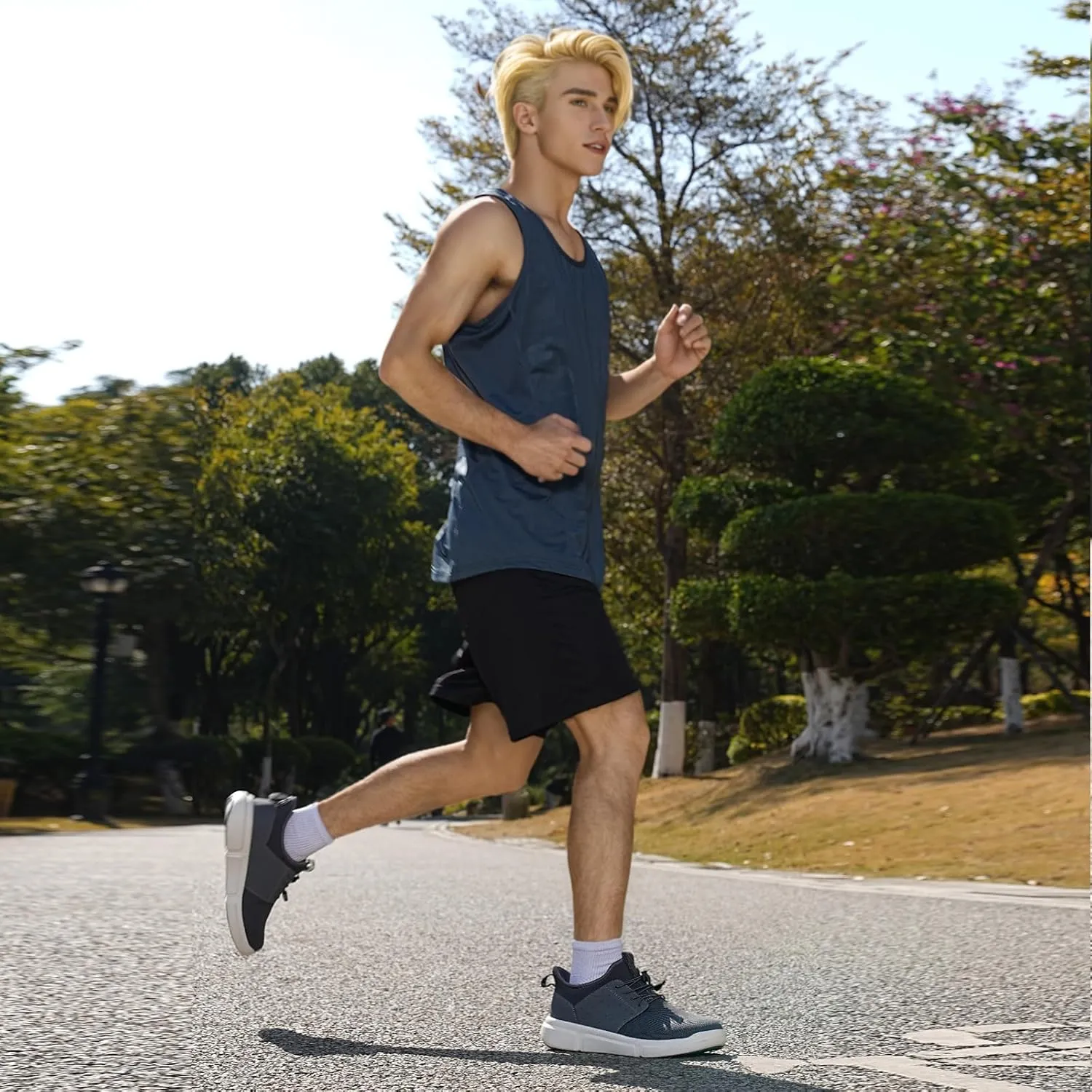 Diabetic Shoes for Men Wide Slip-on Shoes for Swollen Feet Walking Shoes for Elderly Foot Pain Relief Neuropathy