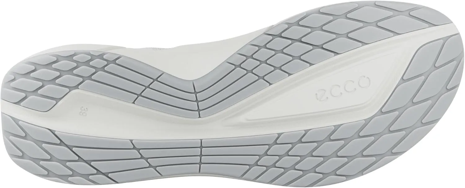 ECCO Women's Biom 2.2 Boa Cross Trainer Sneaker