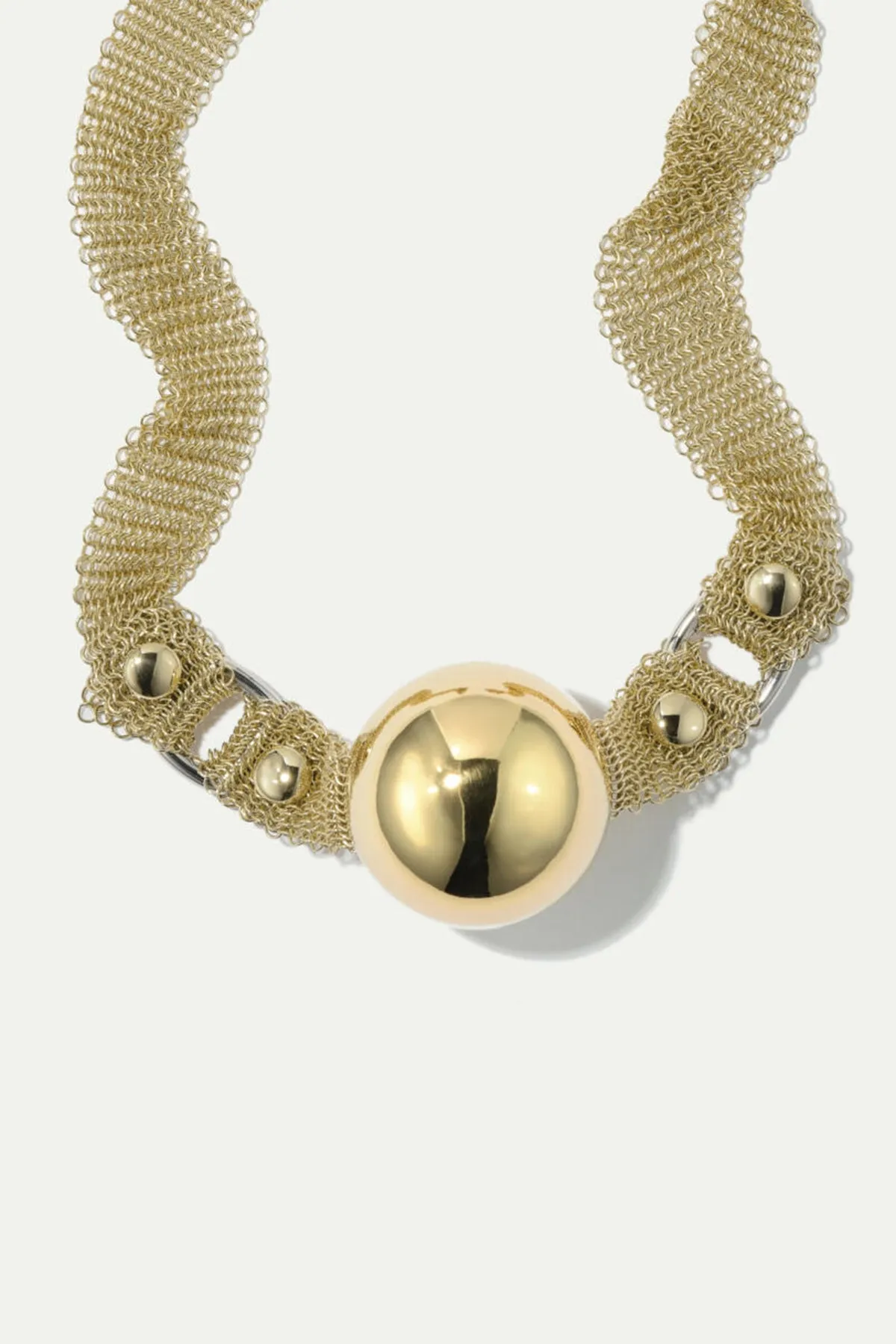 HANNAH MARTIN | THE PERFECT DRUG CHOKER