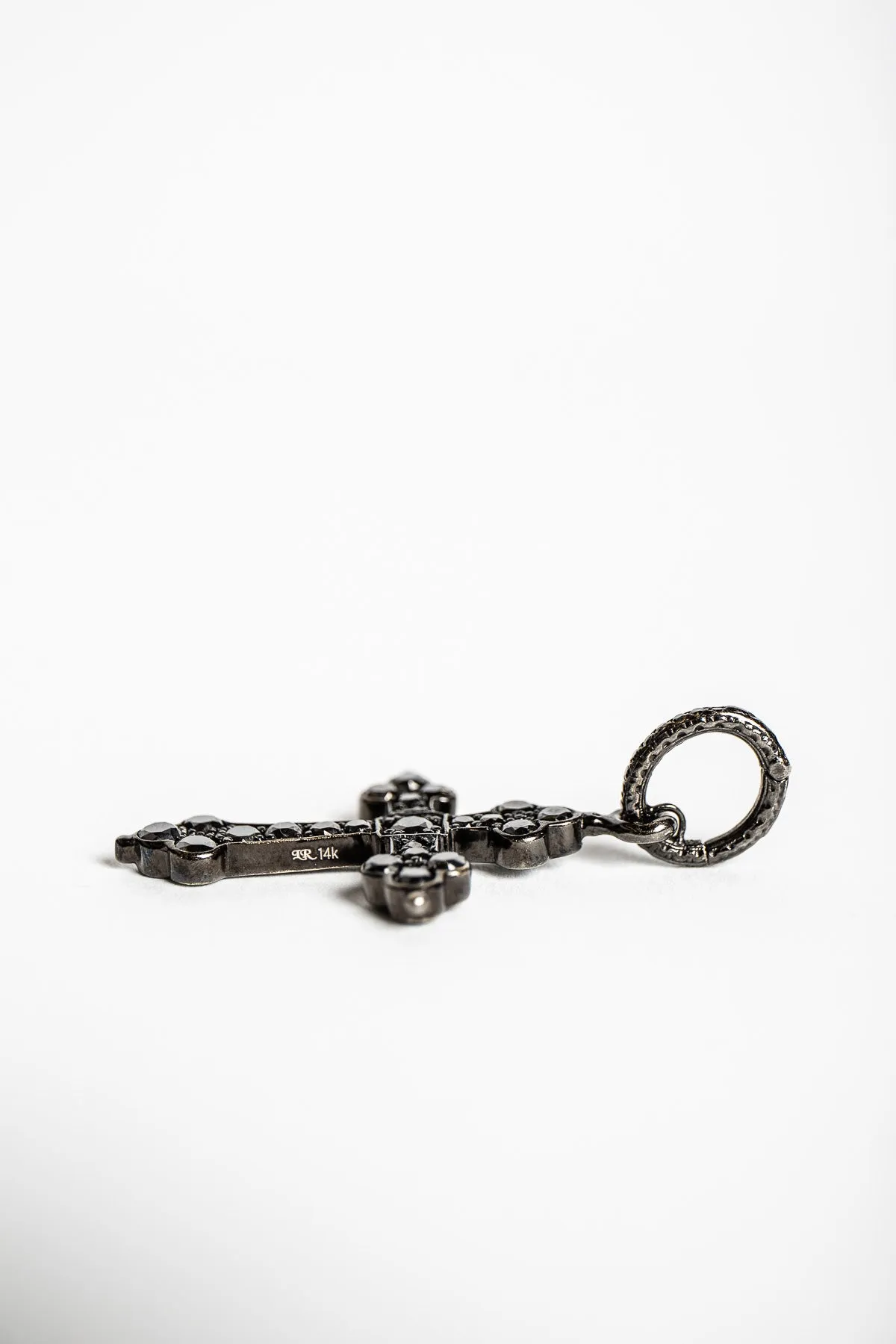 LOREE RODKIN | 14-18K WHITE GOLD DIAMOND LARGE GOTH CROSS PENDANT