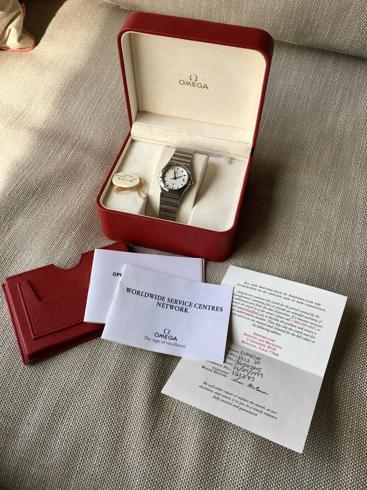 Omega Constellation 1512.30 Steel Quartz 33.5mm Wristwatch