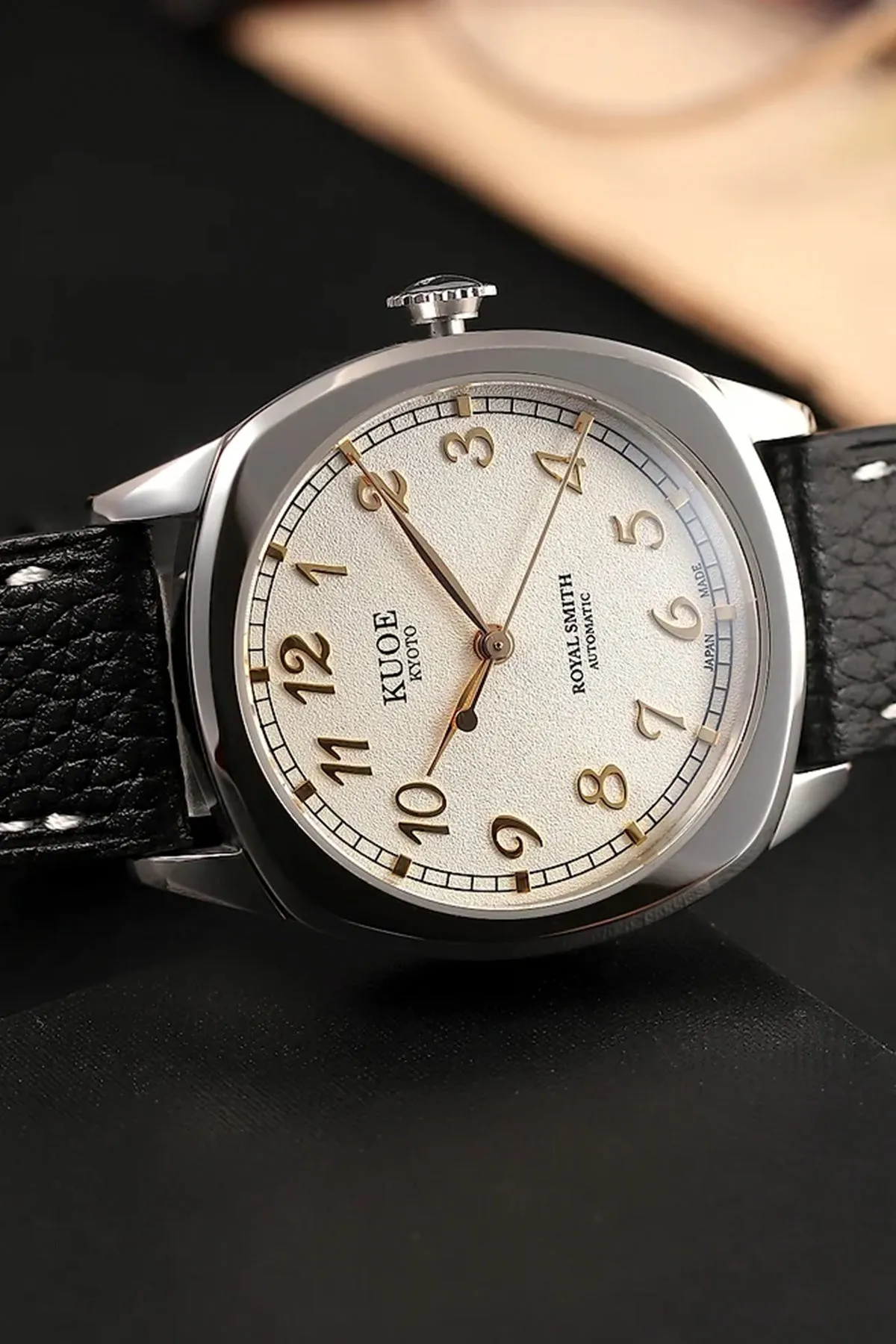 Royal Smith - 90-008 - White/Silver Dial - Black Pebbled Strap