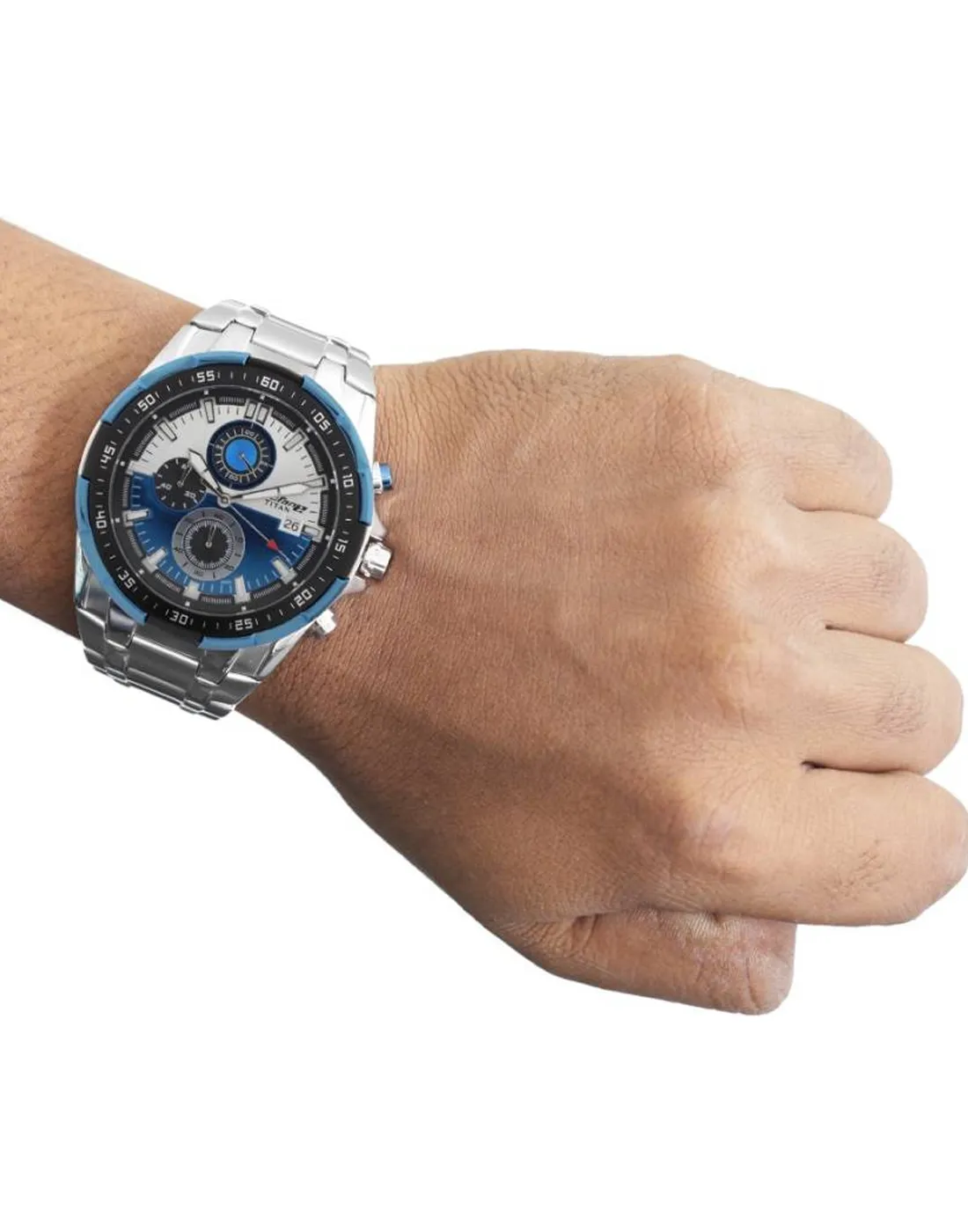 Titan 90044KM03 Analog Watch - For Men