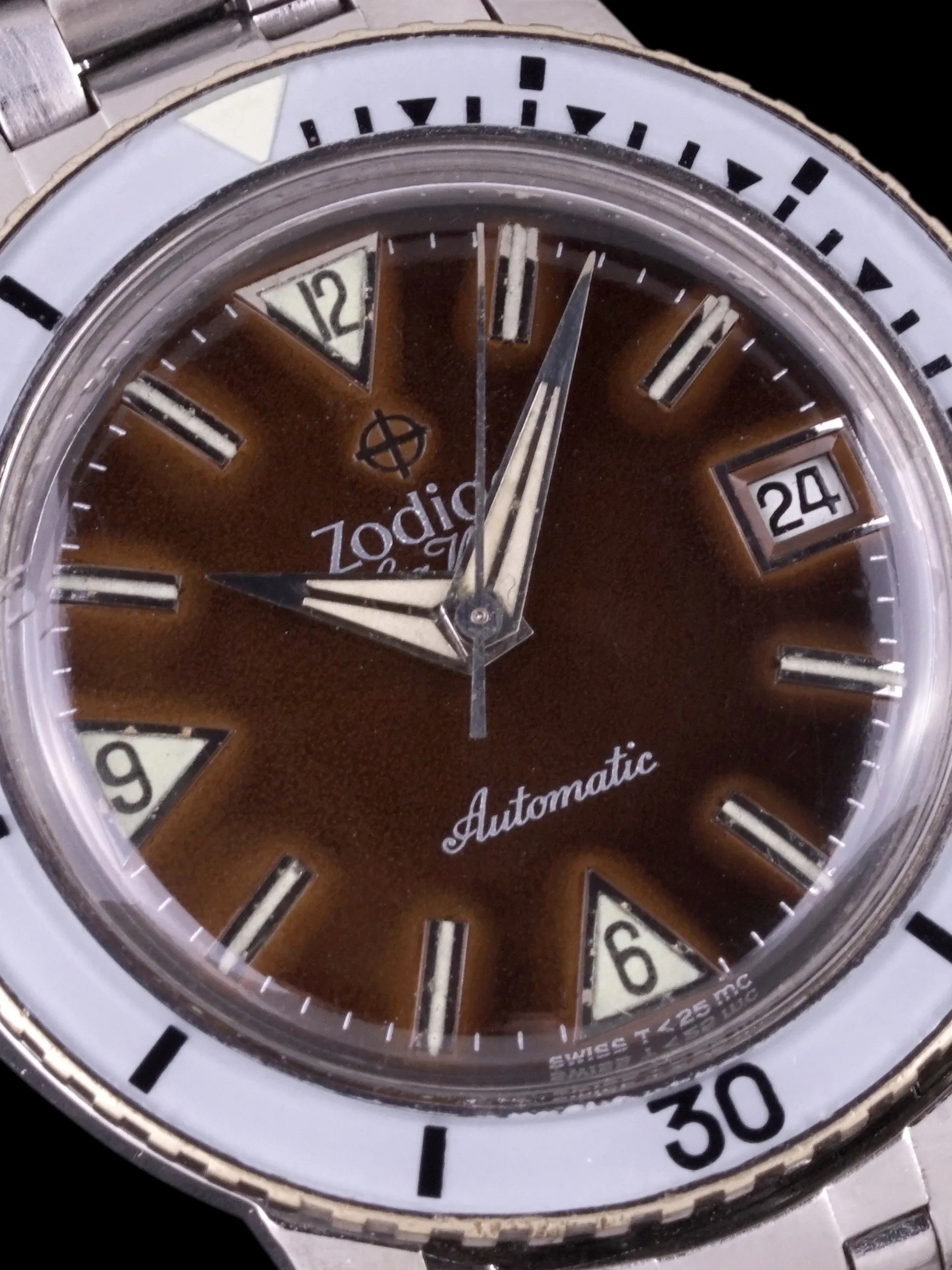 Tropical 1970s Zodiac Sea Wolf (Ref. 722-946B)