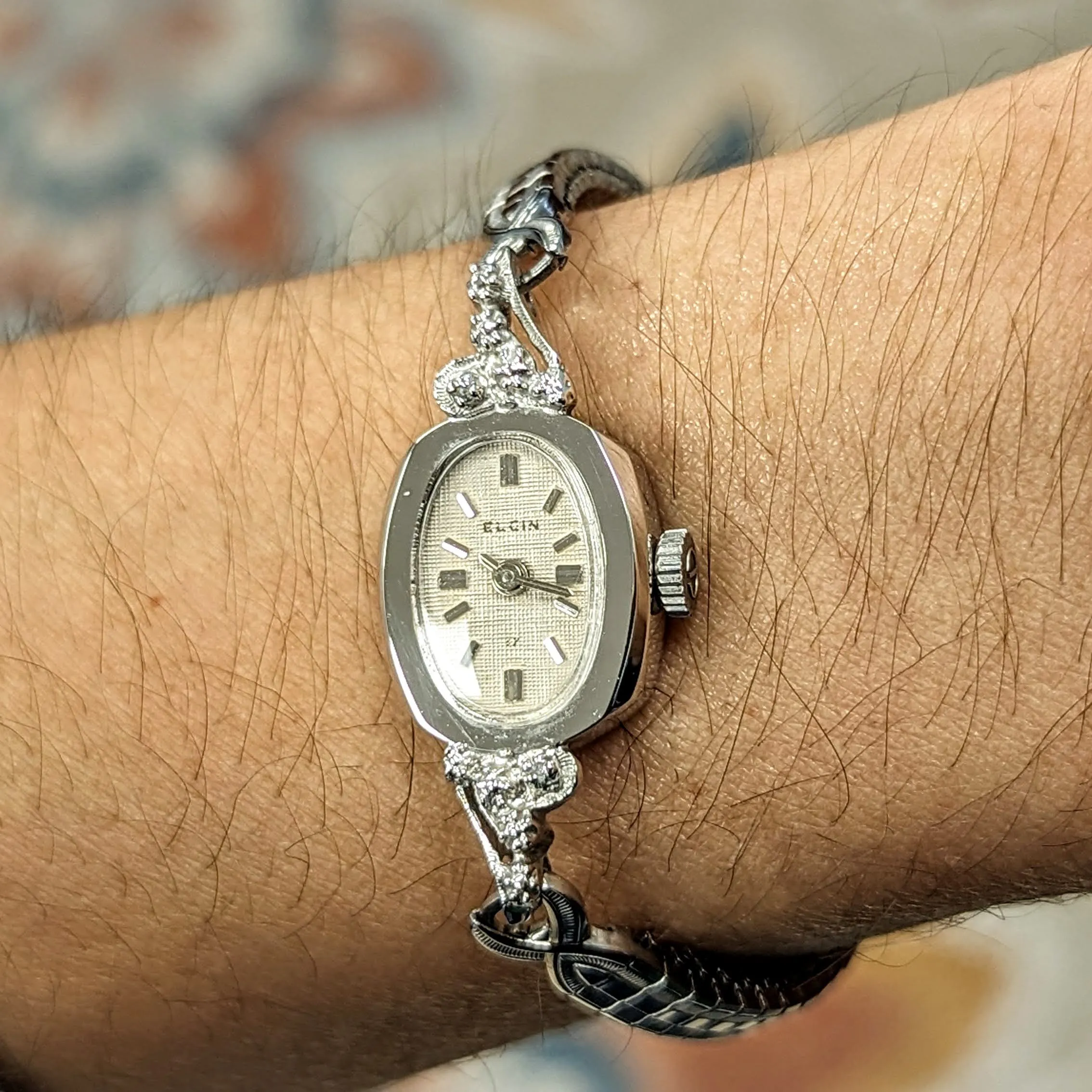 Vintage Ladies ELGIN Watch - Textured Dial & Fancy Lugs, Original Speidel Bracelet